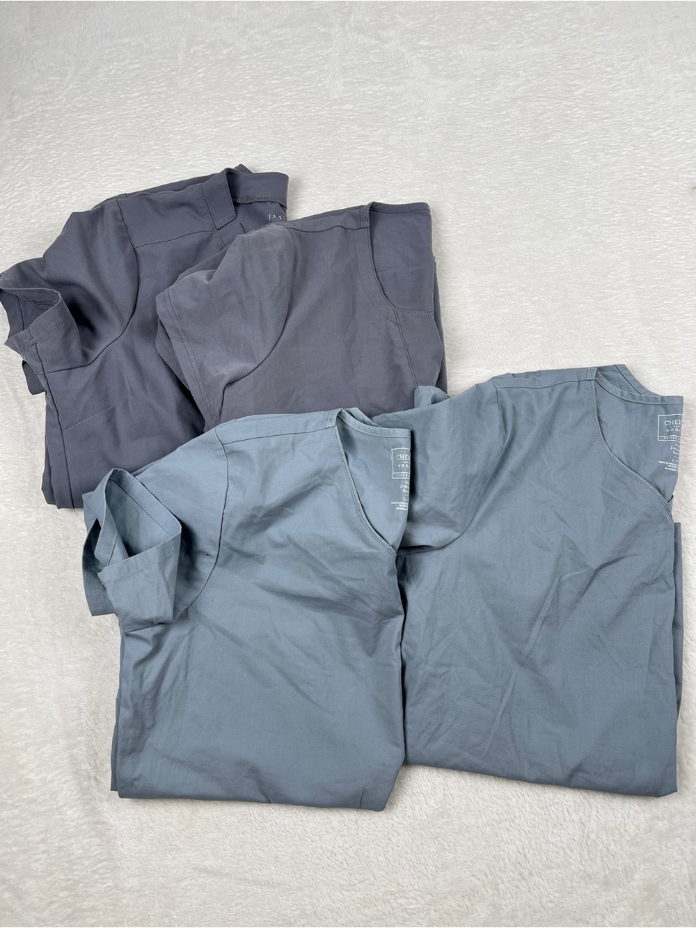 Lot of 4 Women’s Large Scrub Tops JAANUU Cherokee Gray Bundle